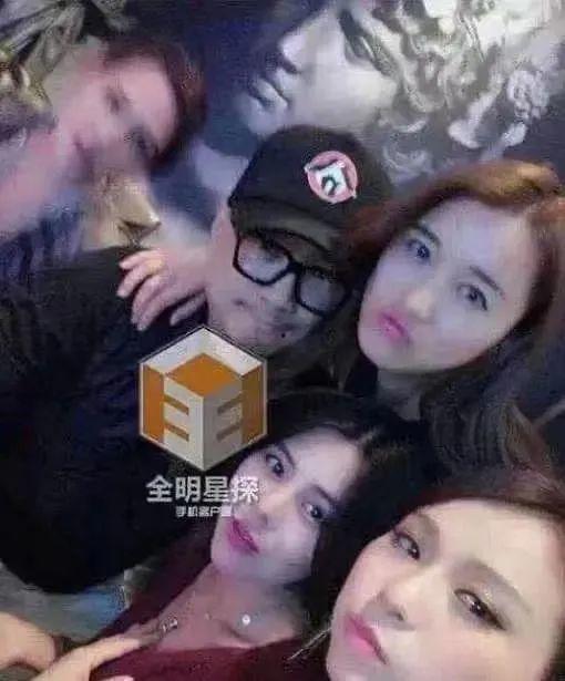 爆料徐峥出境视频播放,揭秘明星私生活瞬间